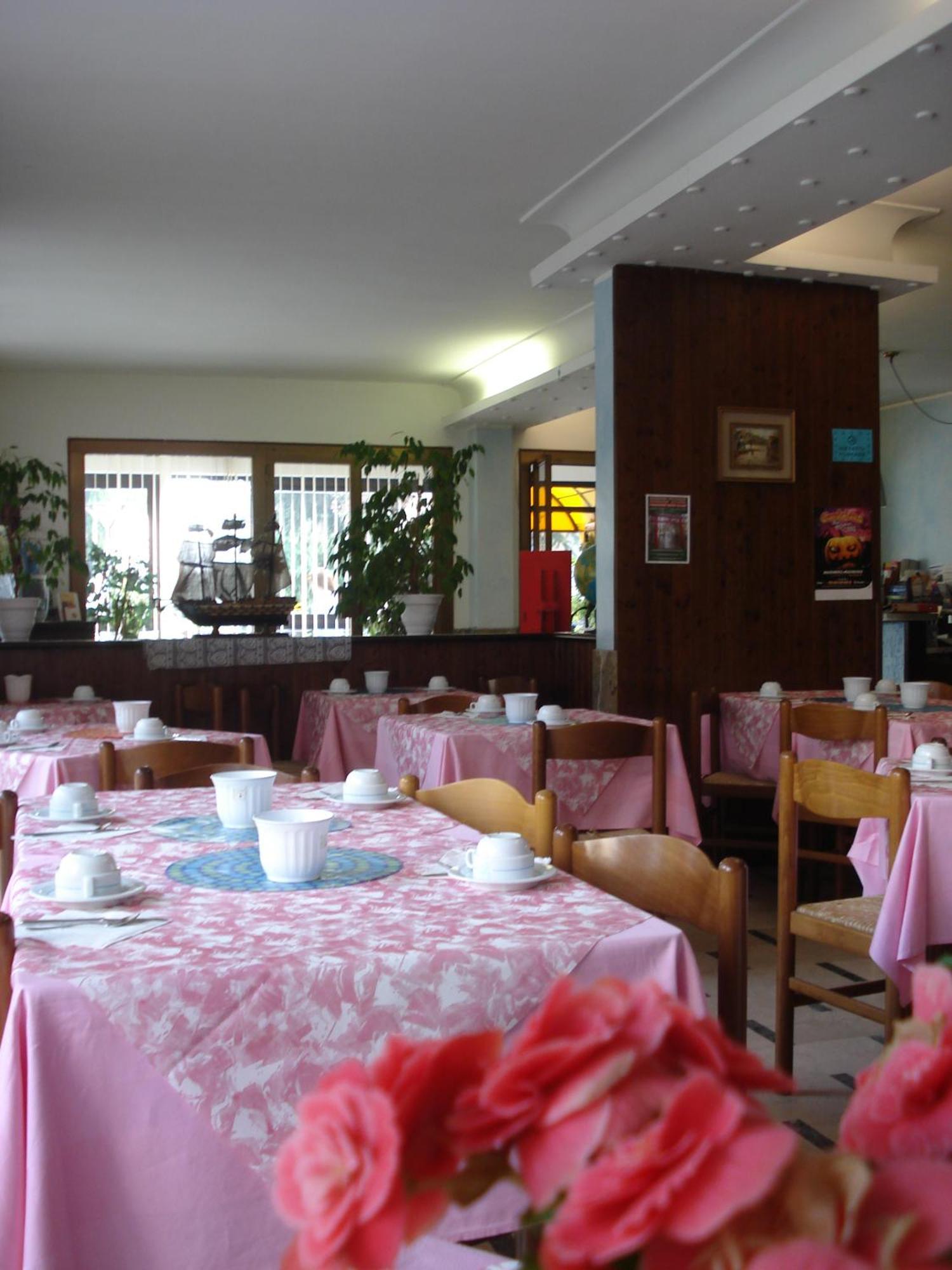 Hotel Primavera 2*